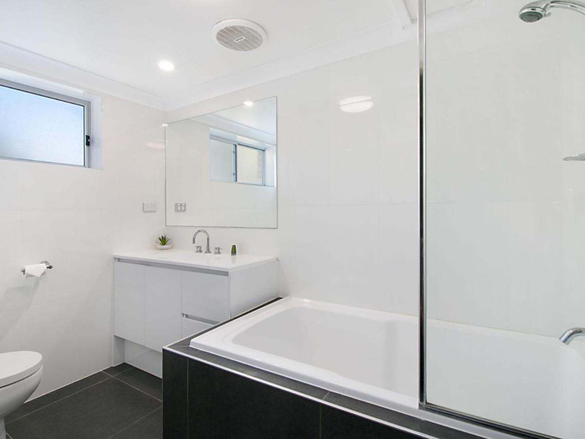 Maybury Unit 3 * Gold Coast